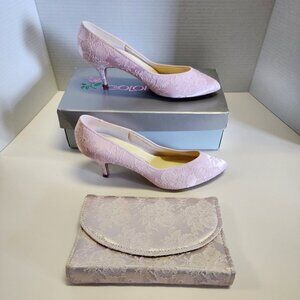 Vintage Coloriffics 8.5D Pink Lace Pump Heels Matching Clutch Purse Wedding